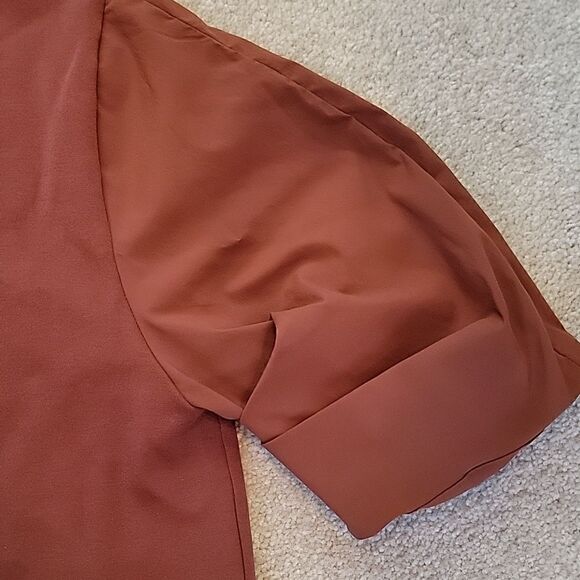 Athleta short sleeve rust color lightweight sweatshirt - Picture 3 of 6